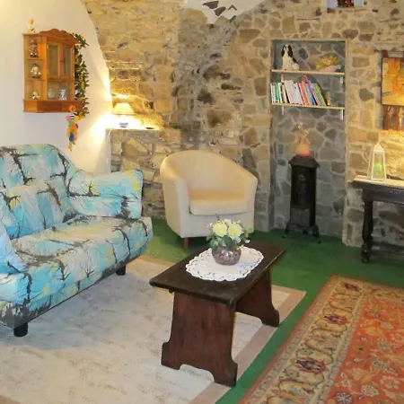 Locazione Turistica Casa Castelletto Imperia